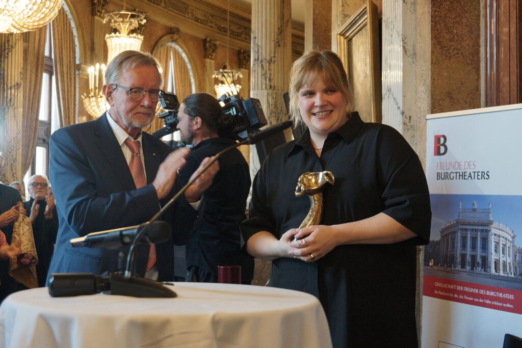 Peter Jiru und Stefanie Reinsperger
© Hubert Nowak